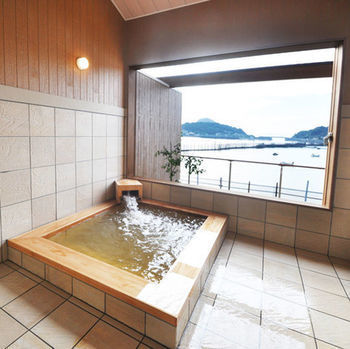Hotel Nakashimaso 2*